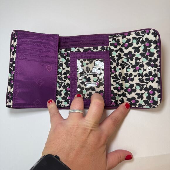 Vera Bradley Riley Gloxinia Purple Small Trifold Zip Quilted Wallet - Picture 4 of 7